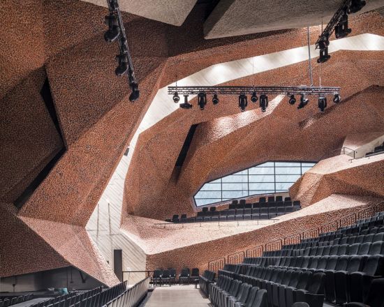 Kultur- und Kongresszentrum Jordanki, 2015 (Foto: Jakub Certowicz)