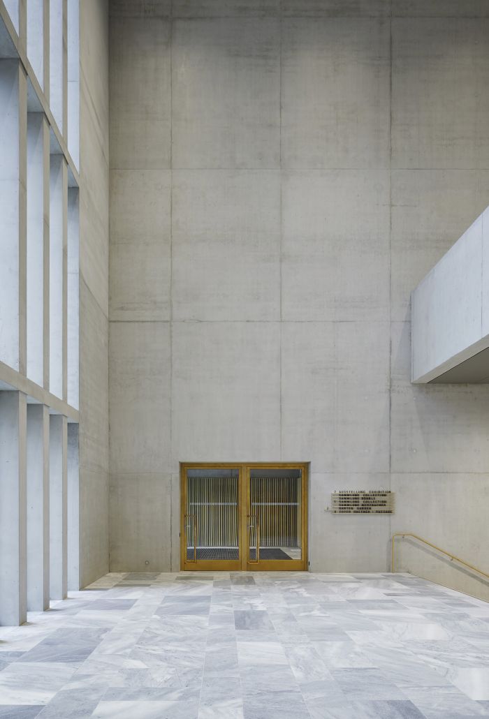 Eingang vom Museumsgarten (Foto: Noshe © David Chipperfield Architects)