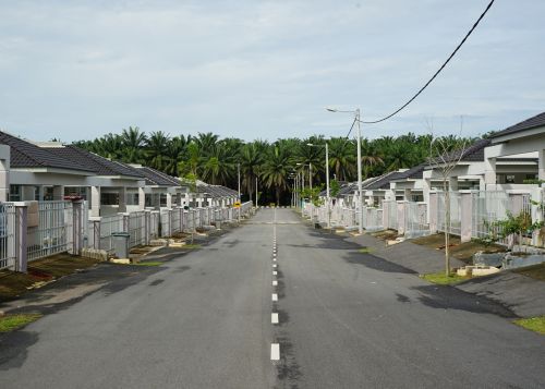 Neubaugebiet auf einer ehemaligen Palmölplantage im malaysischen Johor