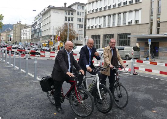 Von links nach rechts: André Odermatt, Filippo Leutenegger, Daniel Leupi